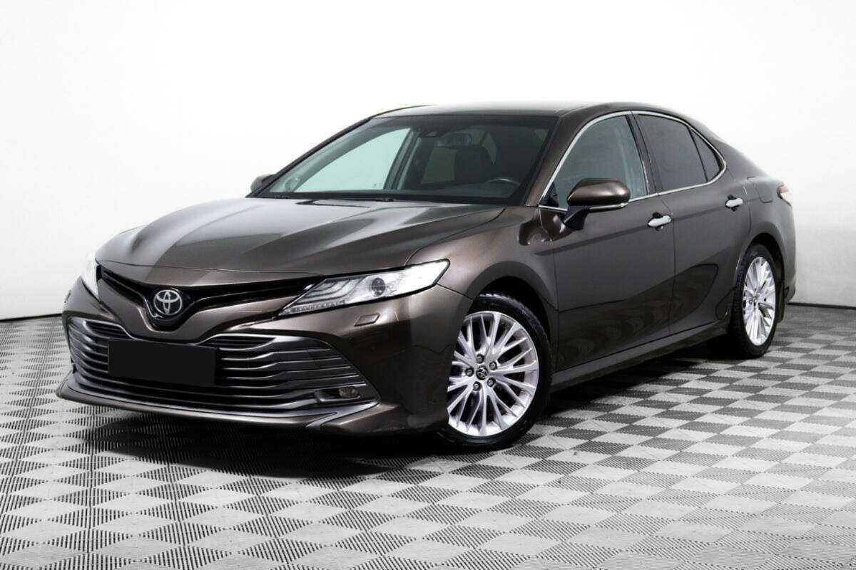 Купить Toyota Camry, 2019, 142 527 км.. Посмотреть фото