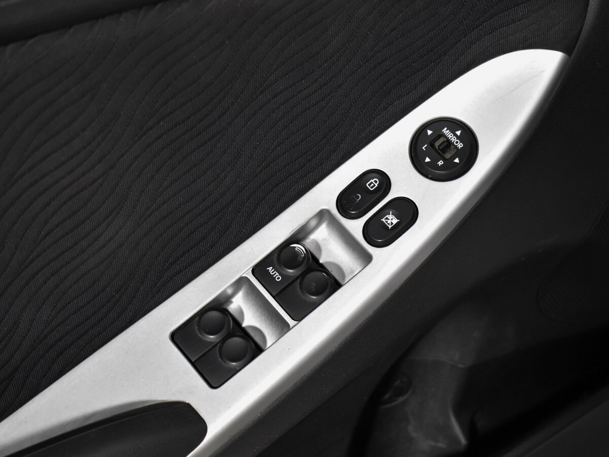 Купить Hyundai Solaris, 2012, 280 129 км.. Фото: #9