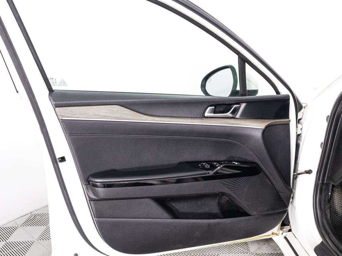 Купить Kia K5, 2020, 99 328 км.. Фото: #23