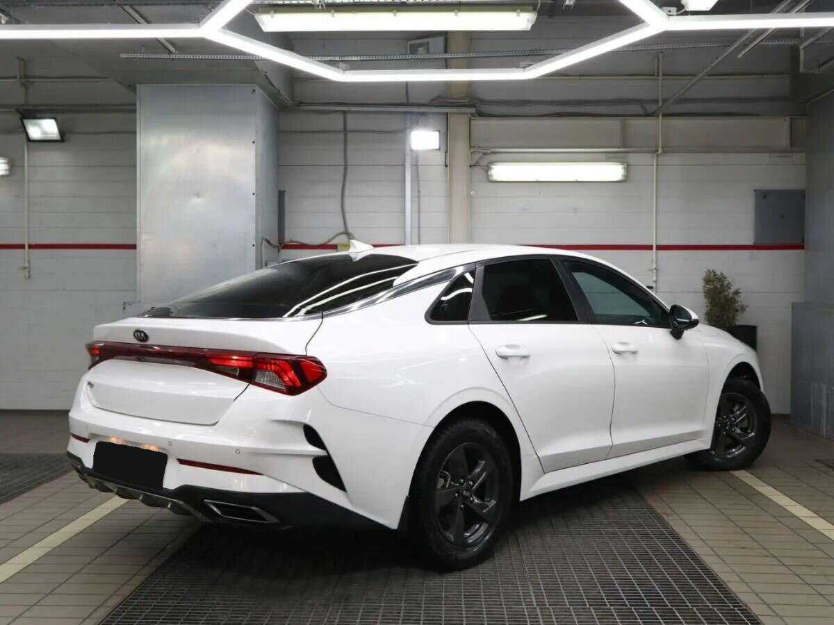 Купить Kia K5, 2021, 101 000 км.. Фото: #1