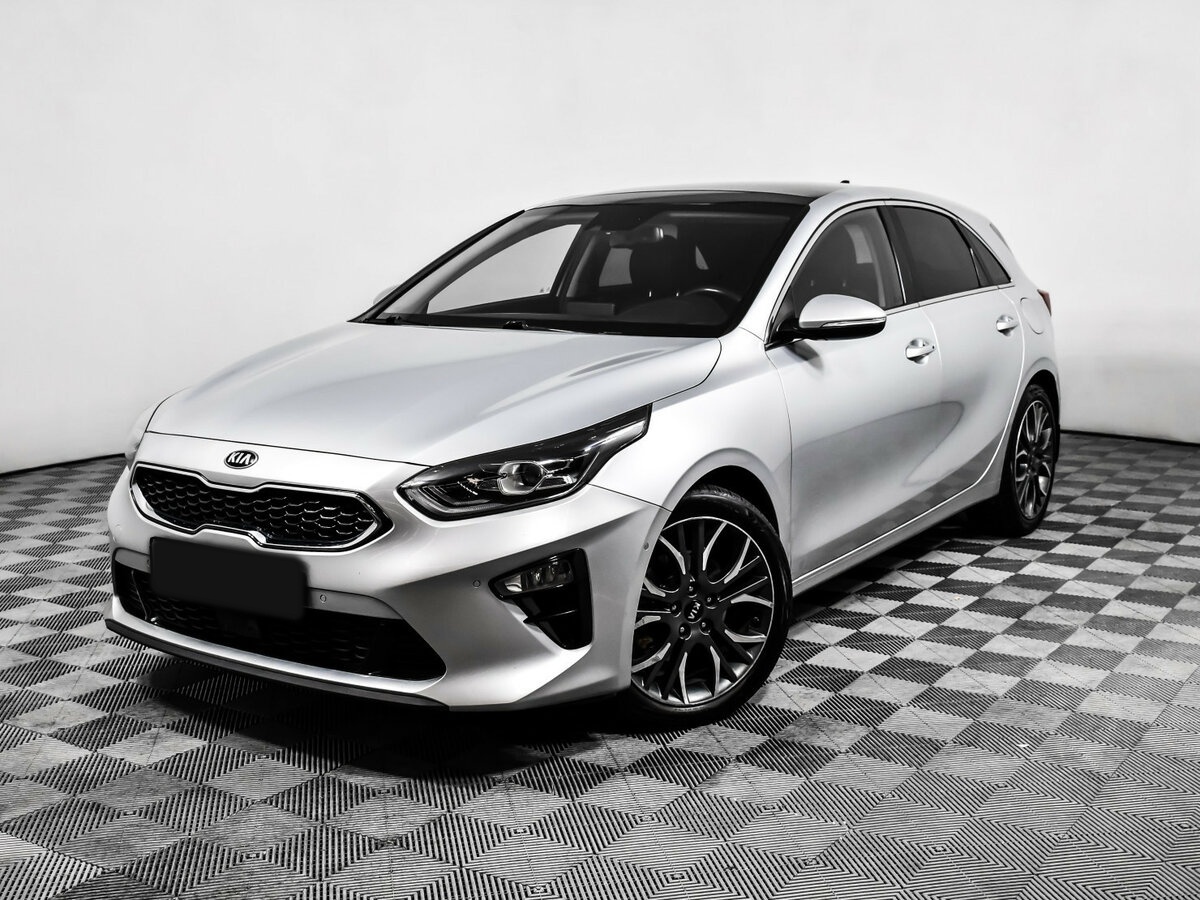 Купить Kia Ceed, 2018, 99 867 км.. Посмотреть фото