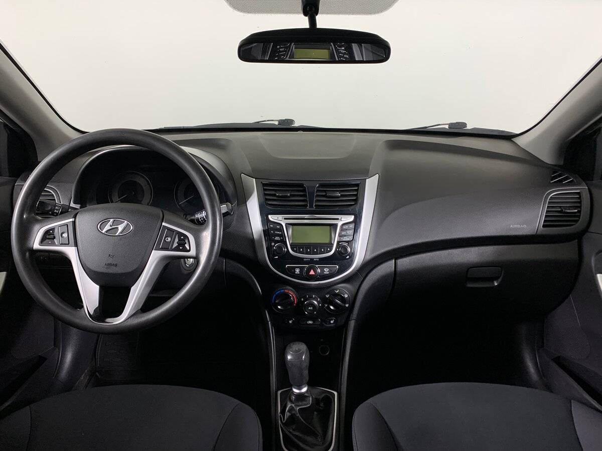 Купить Hyundai Solaris, 2013, 236 946 км.. Фото: #11