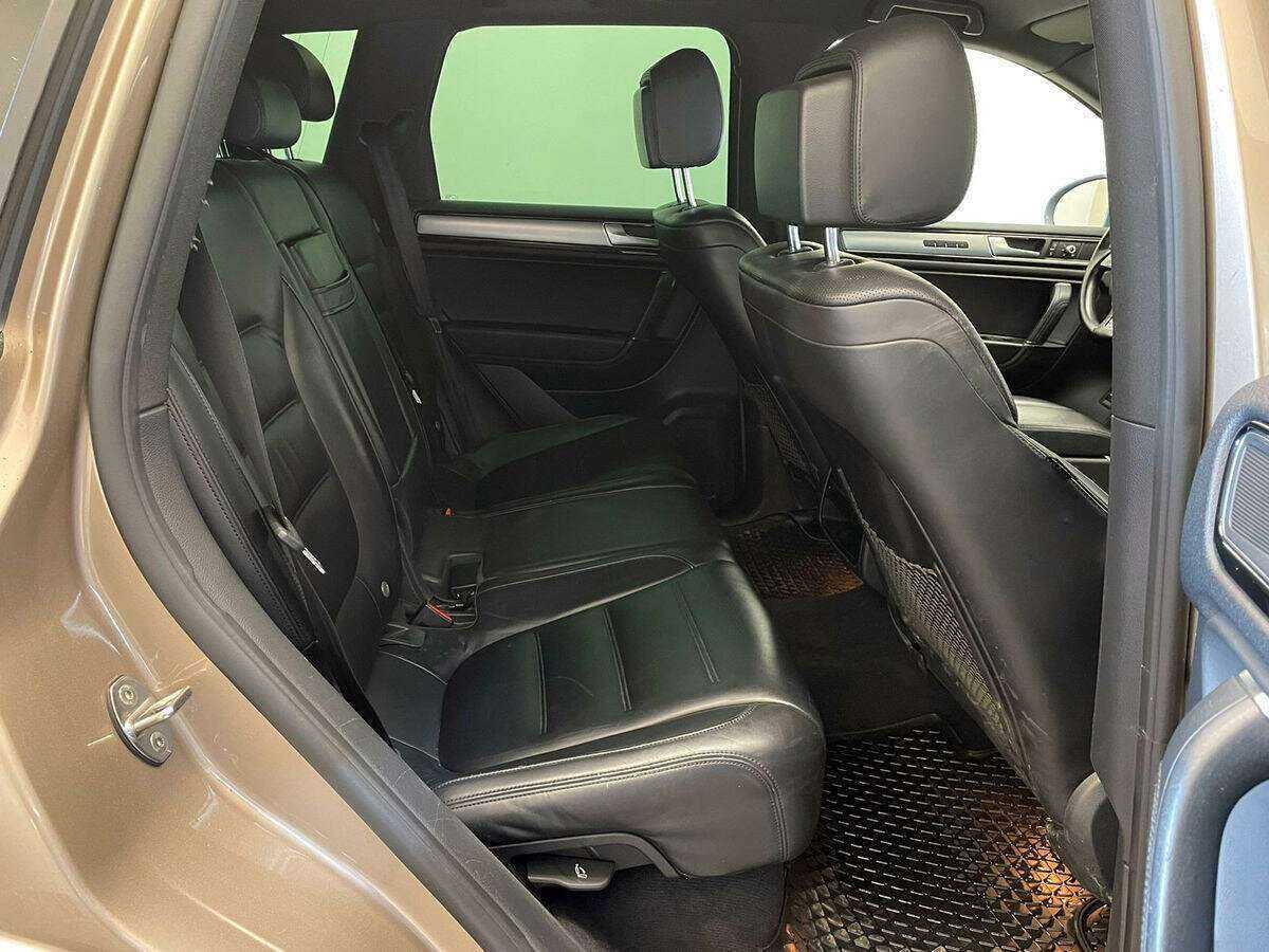 Купить Volkswagen Touareg, 2015, 166 892 км.. Фото: #6
