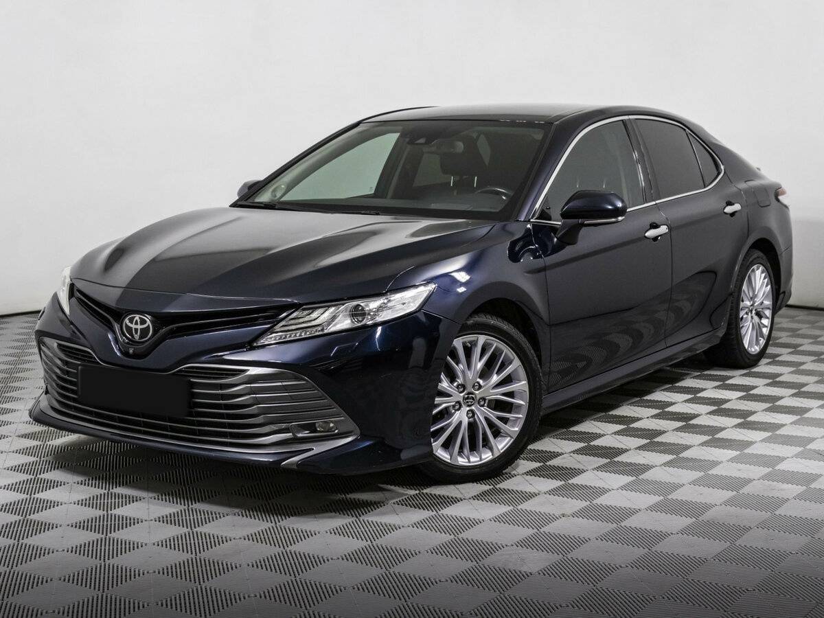 Купить Toyota Camry, 2018, 133 019 км.. Посмотреть фото
