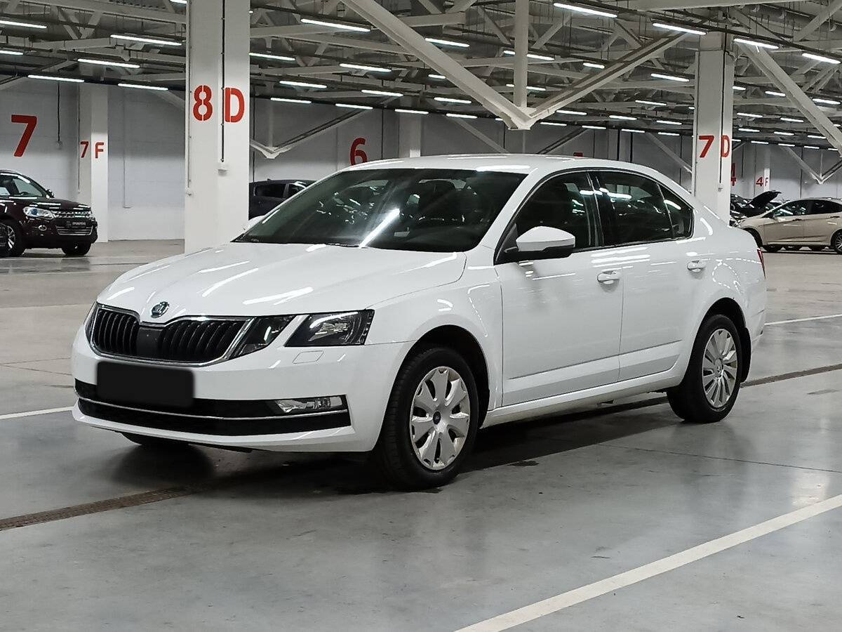 Купить Skoda Octavia, 2019, 118 719 км.. Посмотреть фото