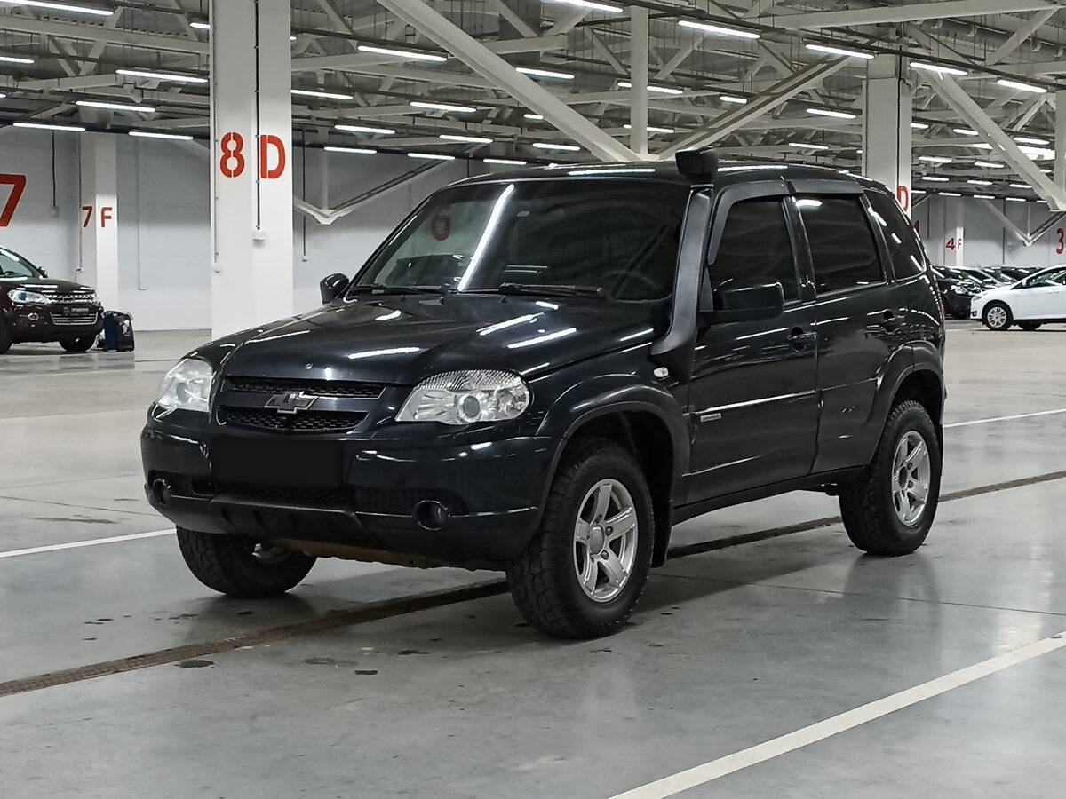 Купить Chevrolet Niva, 2018, 118 392 км.. Посмотреть фото