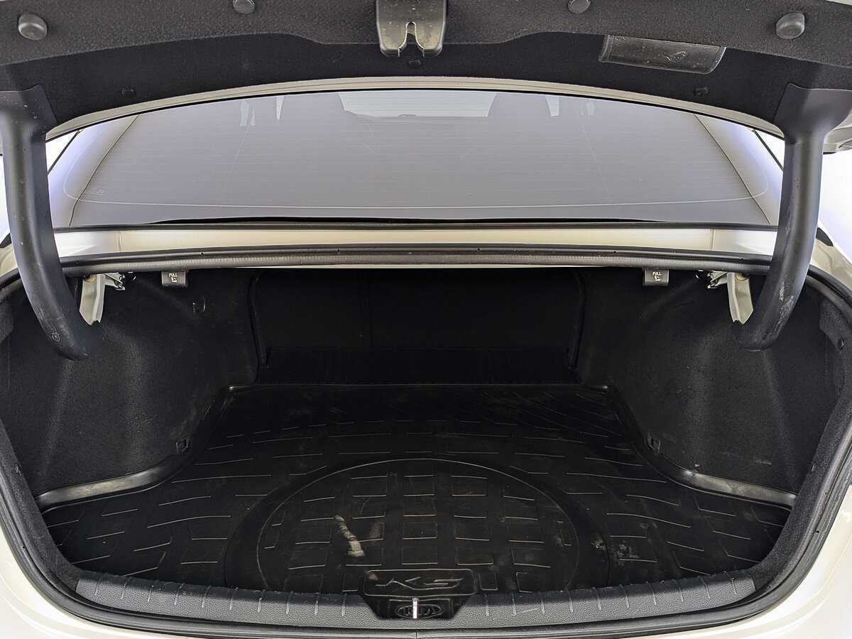 Купить Kia K5, 2021, 115 289 км.. Фото: #9