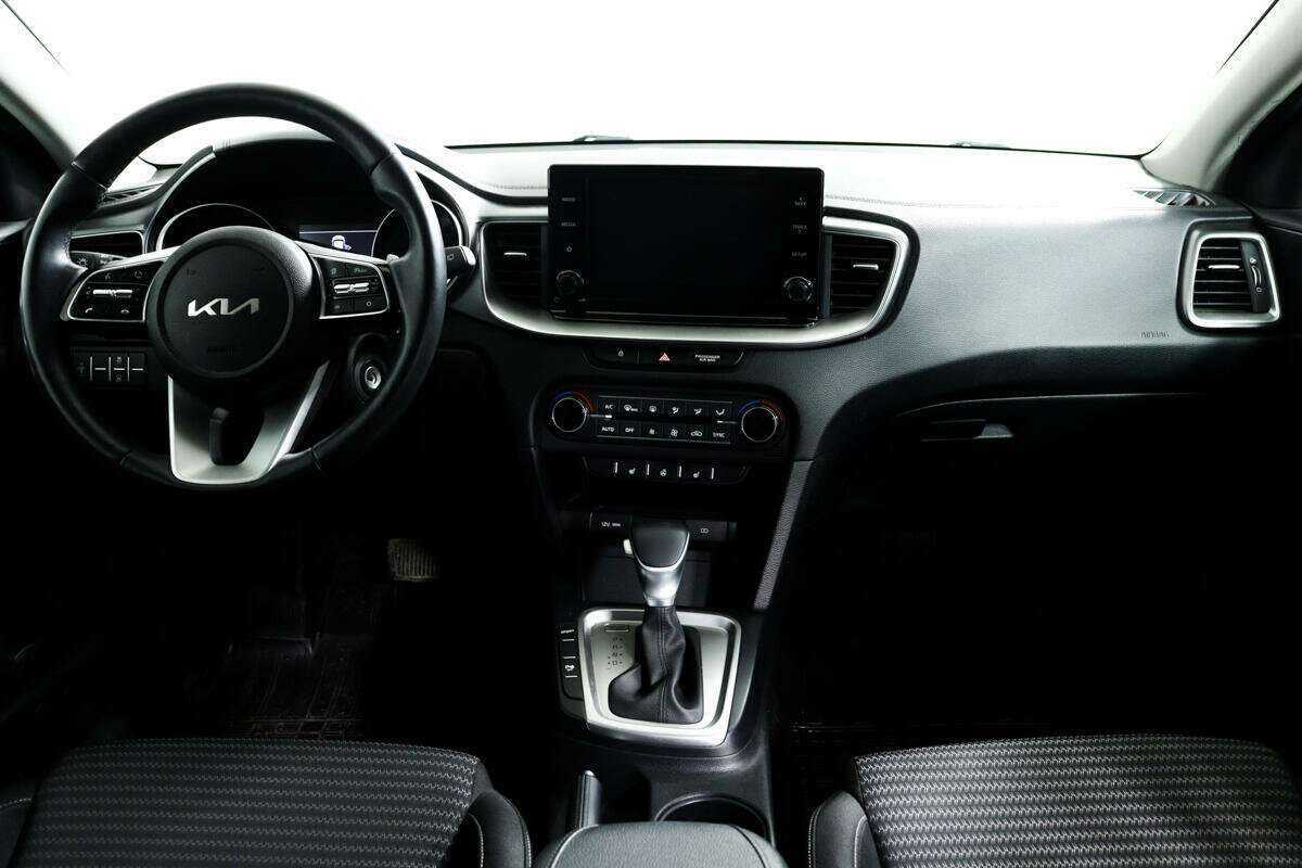 Купить Kia XCeed, 2021, 32 500 км.. Фото: #10