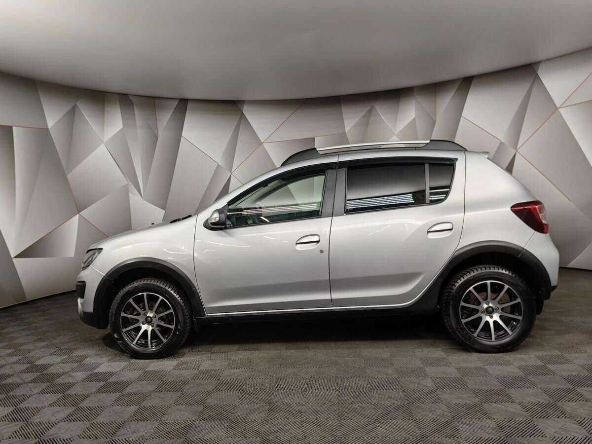 Купить Renault Sandero, 2017, 98 332 км.. Фото: #4