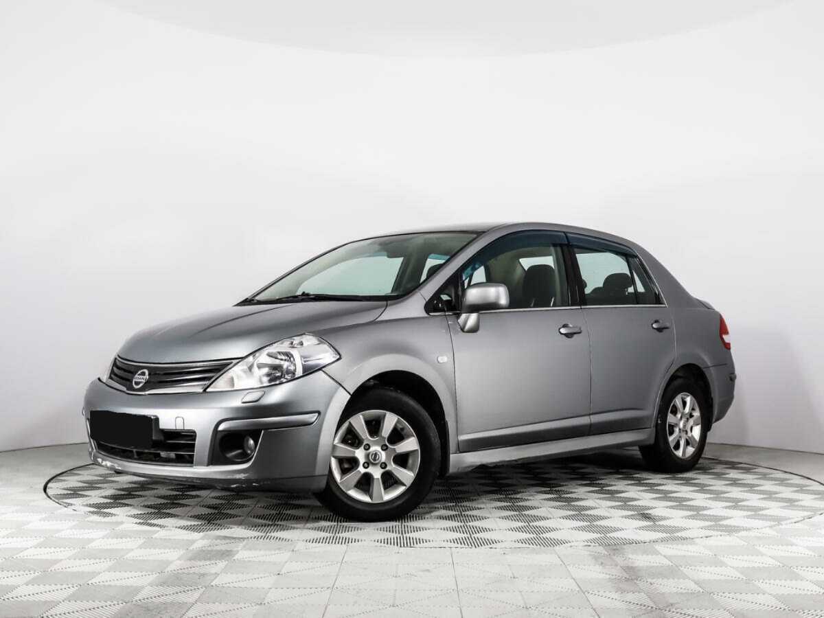 Купить Nissan Tiida, 2012, 92 909 км.. Посмотреть фото