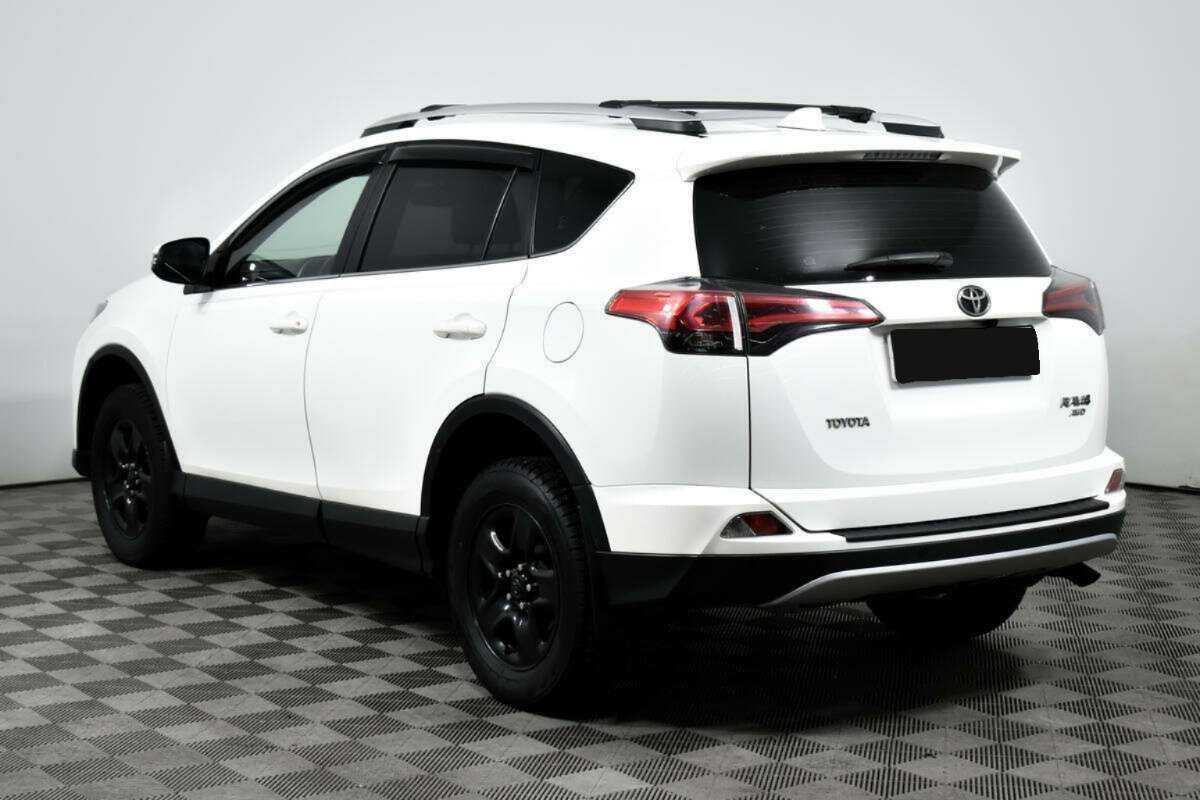 Купить Toyota RAV4, 2018, 112 738 км.. Фото: #6