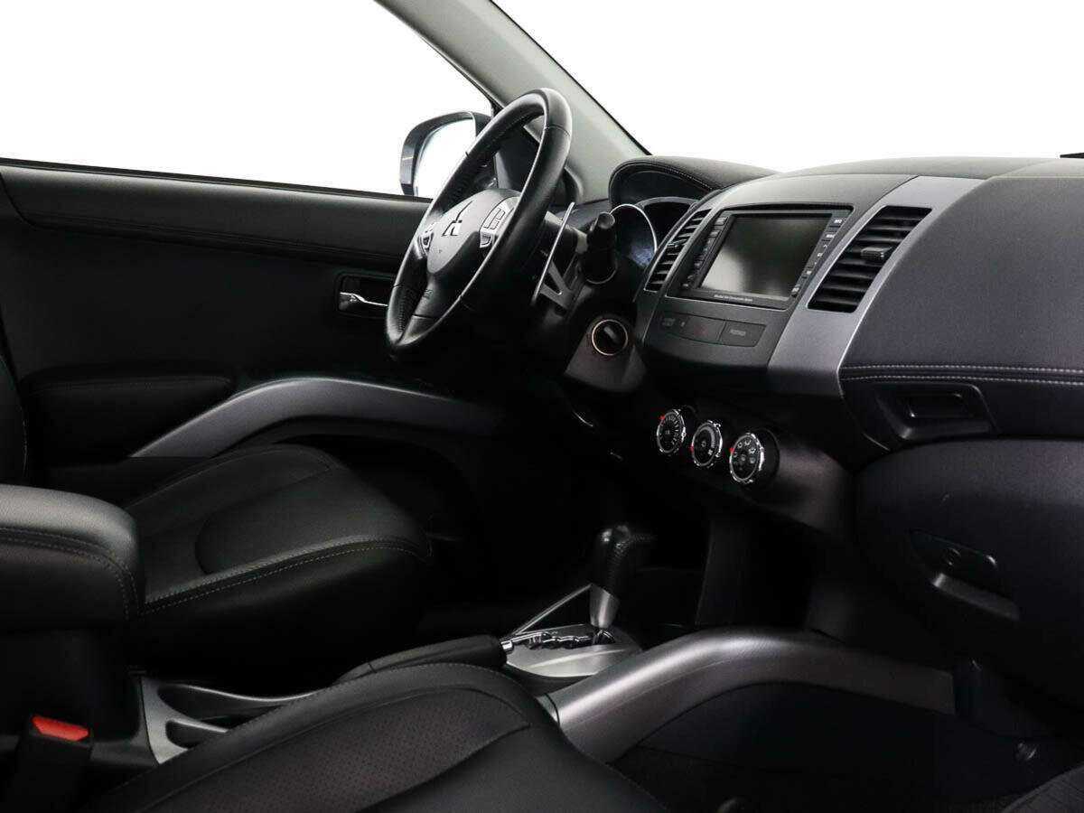 Купить Mitsubishi Outlander, 2012, 125 634 км.. Фото: #6
