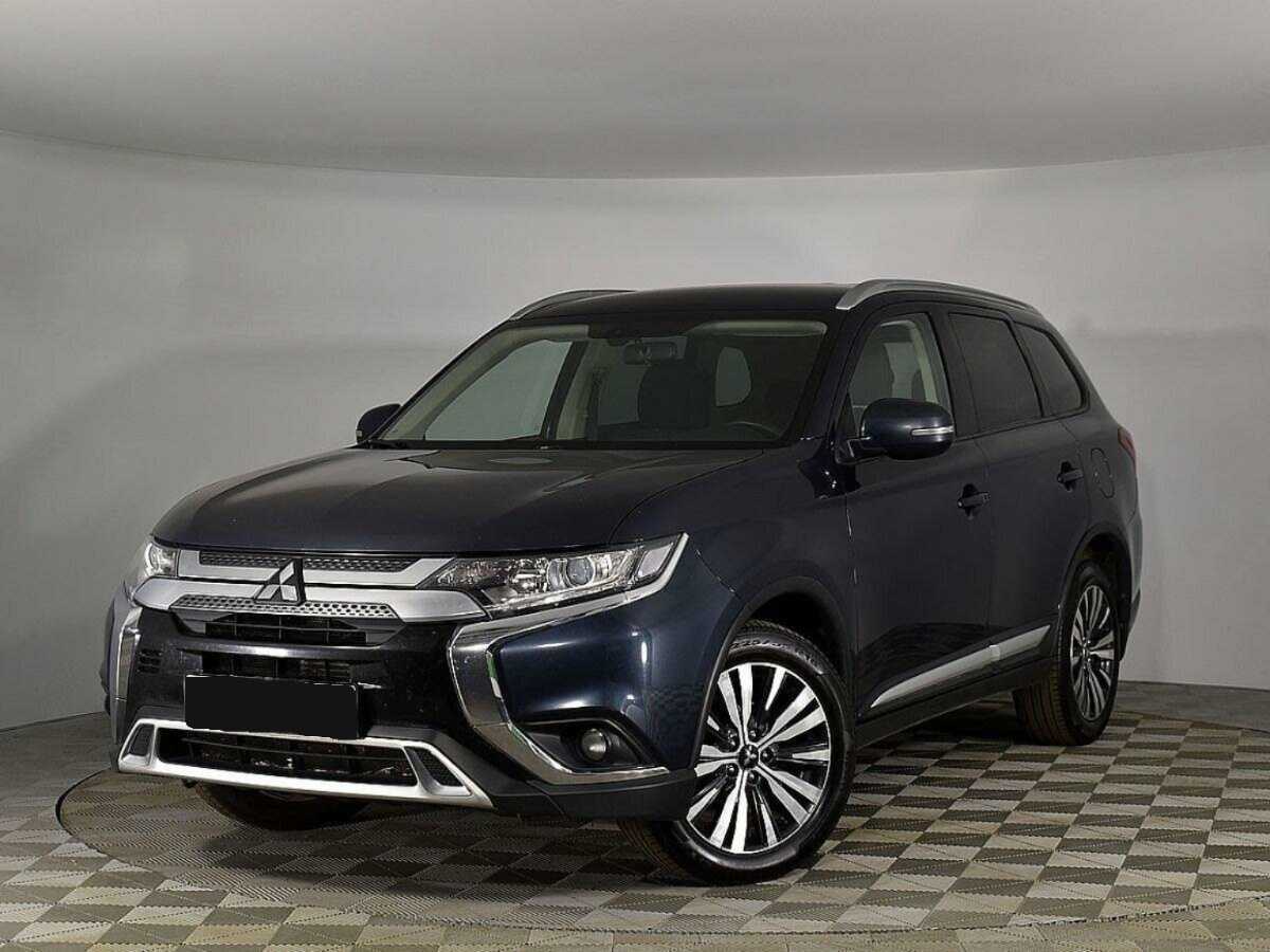 Купить Mitsubishi Outlander, 2018, 150 979 км.. Посмотреть фото