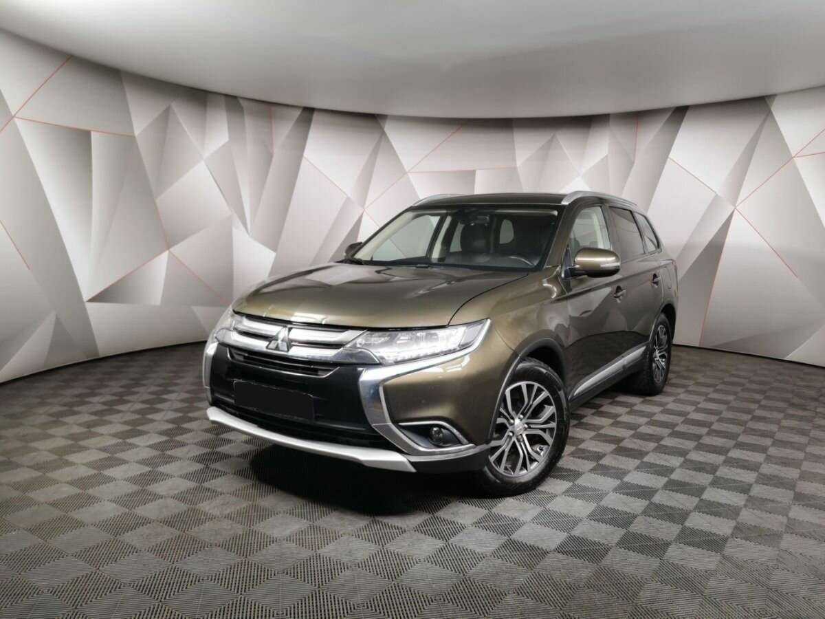 Купить Mitsubishi Outlander, 2018, 174 047 км.. Посмотреть фото