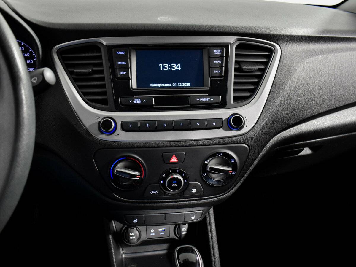 Купить Hyundai Solaris, 2017, 83 431 км.. Фото: #15