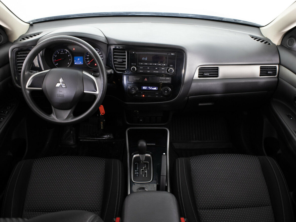 Купить Mitsubishi Outlander, 2018, 127 915 км.. Фото: #5