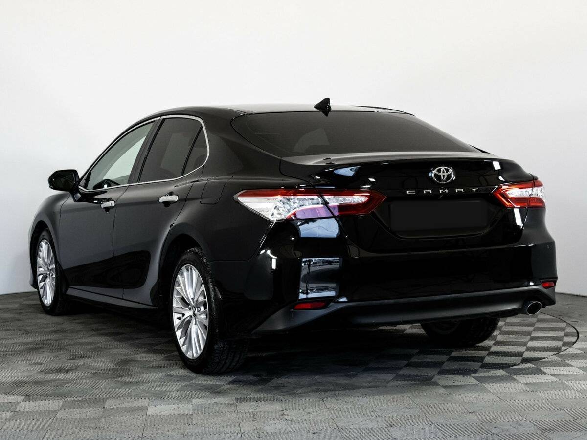 Купить Toyota Camry, 2019, 123 705 км.. Фото: #6