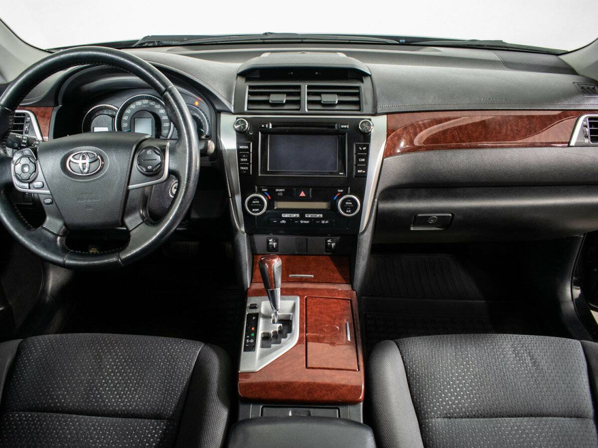 Купить Toyota Camry, 2013, 553 533 км.. Фото: #10