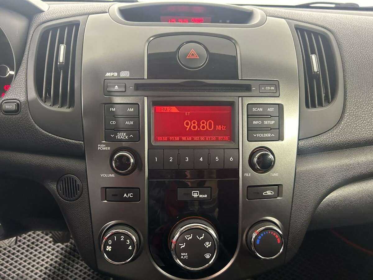 Купить Kia Cerato, 2013, 161 946 км.. Фото: #9