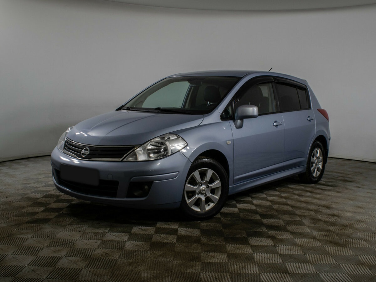 Купить Nissan Tiida, 2013, 121 100 км.. Посмотреть фото