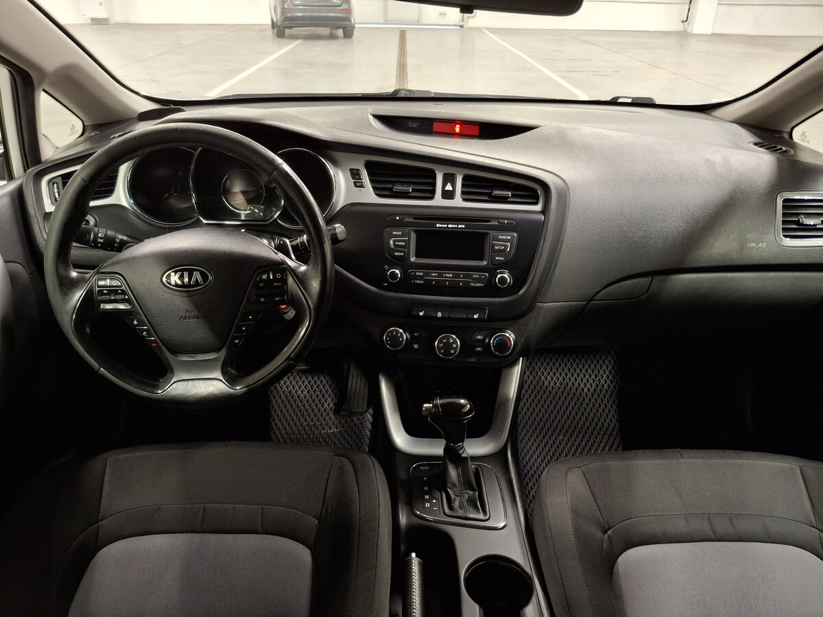 Купить Kia Ceed, 2013, 187 209 км.. Фото: #13