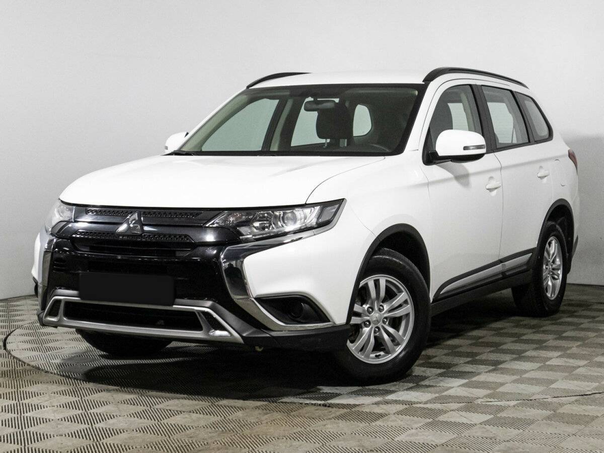 Купить Mitsubishi Outlander, 2022, 52 500 км.. Посмотреть фото
