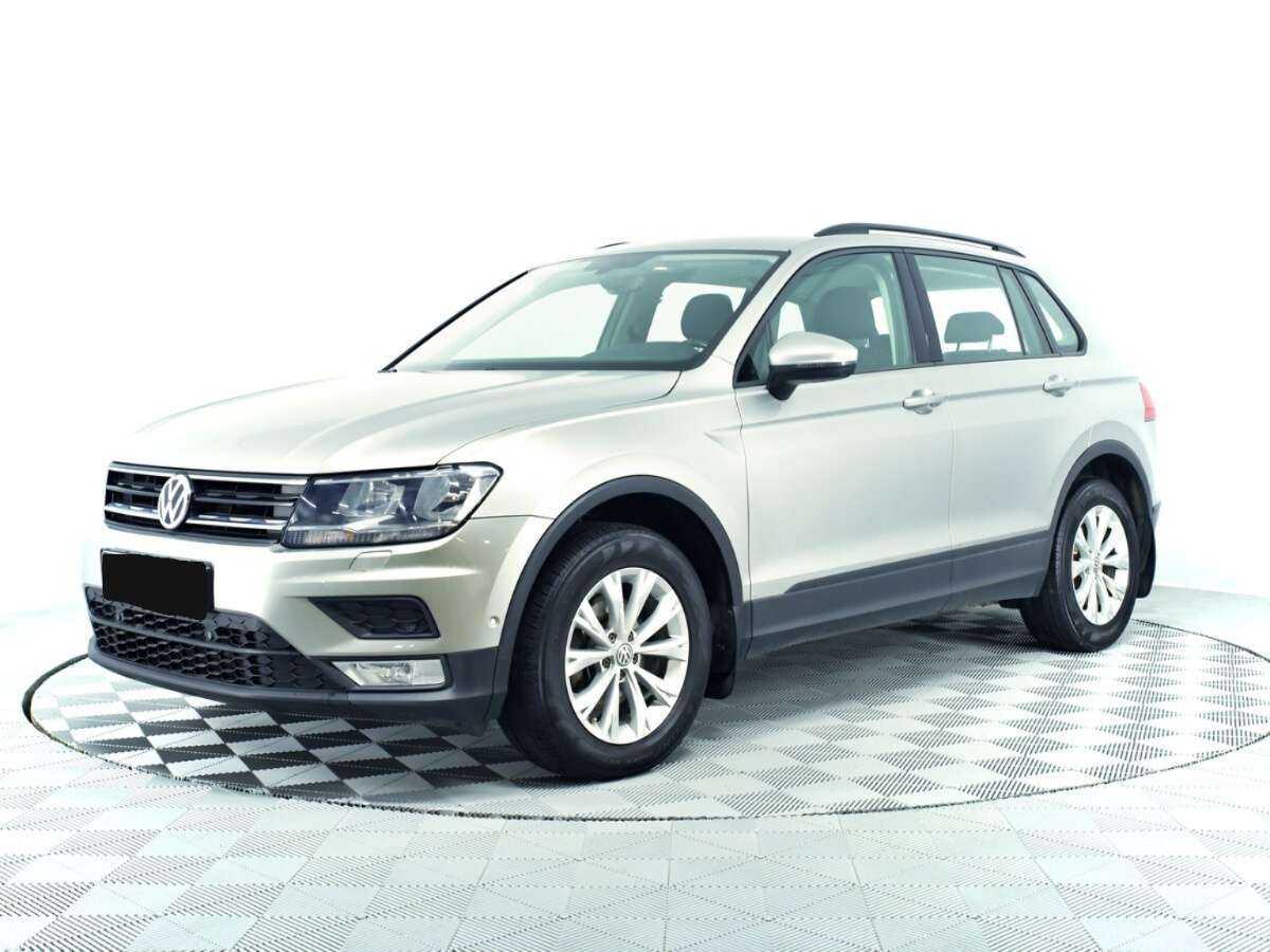 Купить Volkswagen Tiguan, 2017, 85 680 км.. Посмотреть фото