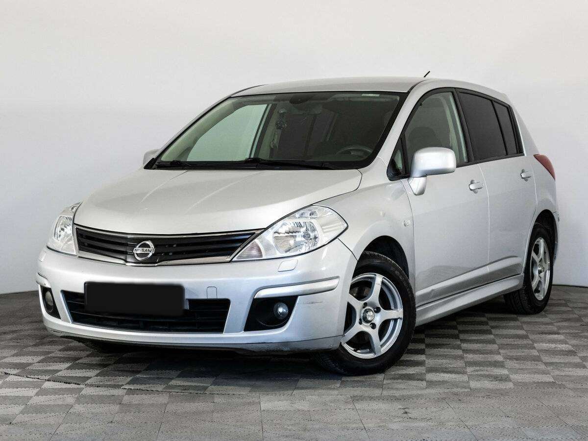 Купить Nissan Tiida, 2013, 86 467 км.. Посмотреть фото