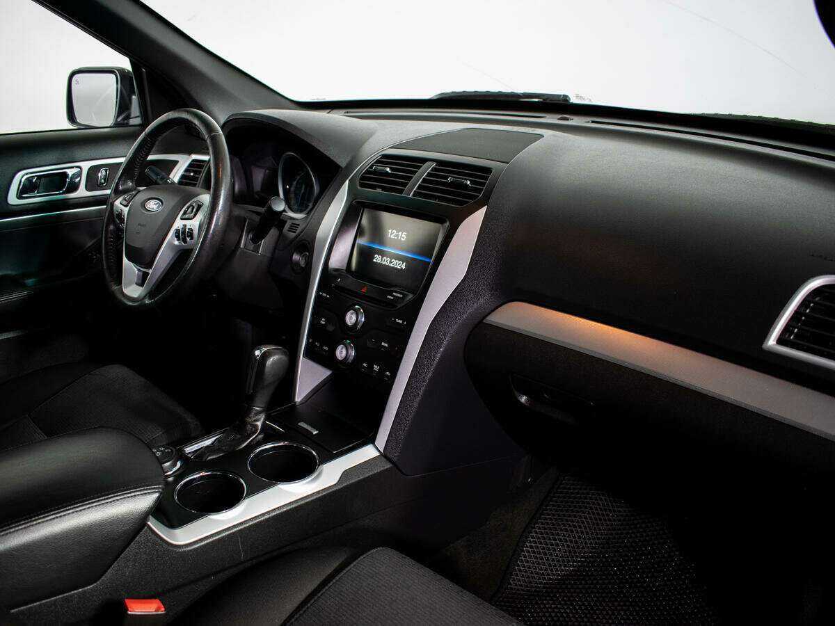 Купить Ford Explorer, 2014, 149 056 км.. Фото: #5