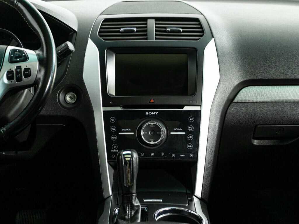 Купить Ford Explorer, 2013, 119 467 км.. Фото: #13