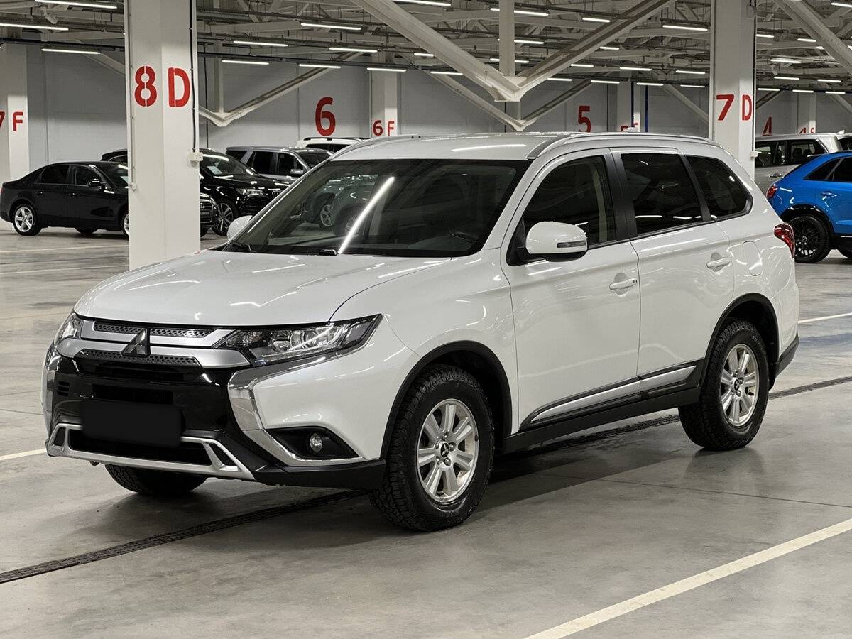Купить Mitsubishi Outlander, 2021, 61 052 км.. Фото: #0