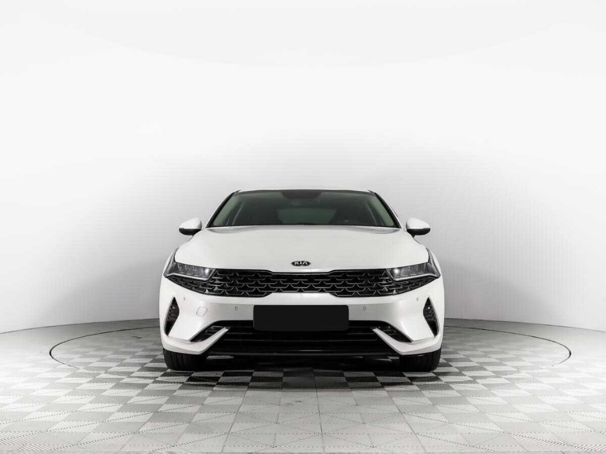 Купить Kia K5, 2021, 75 456 км.. Фото: #1