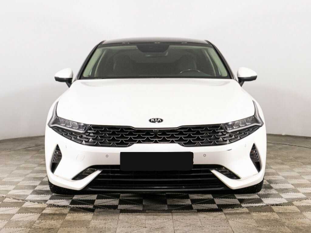 Купить Kia K5, 2021, 76 190 км.. Фото: #1
