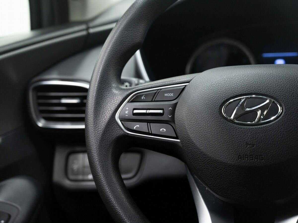 Купить Hyundai Santa Fe, 2019, 106 819 км.. Фото: #13