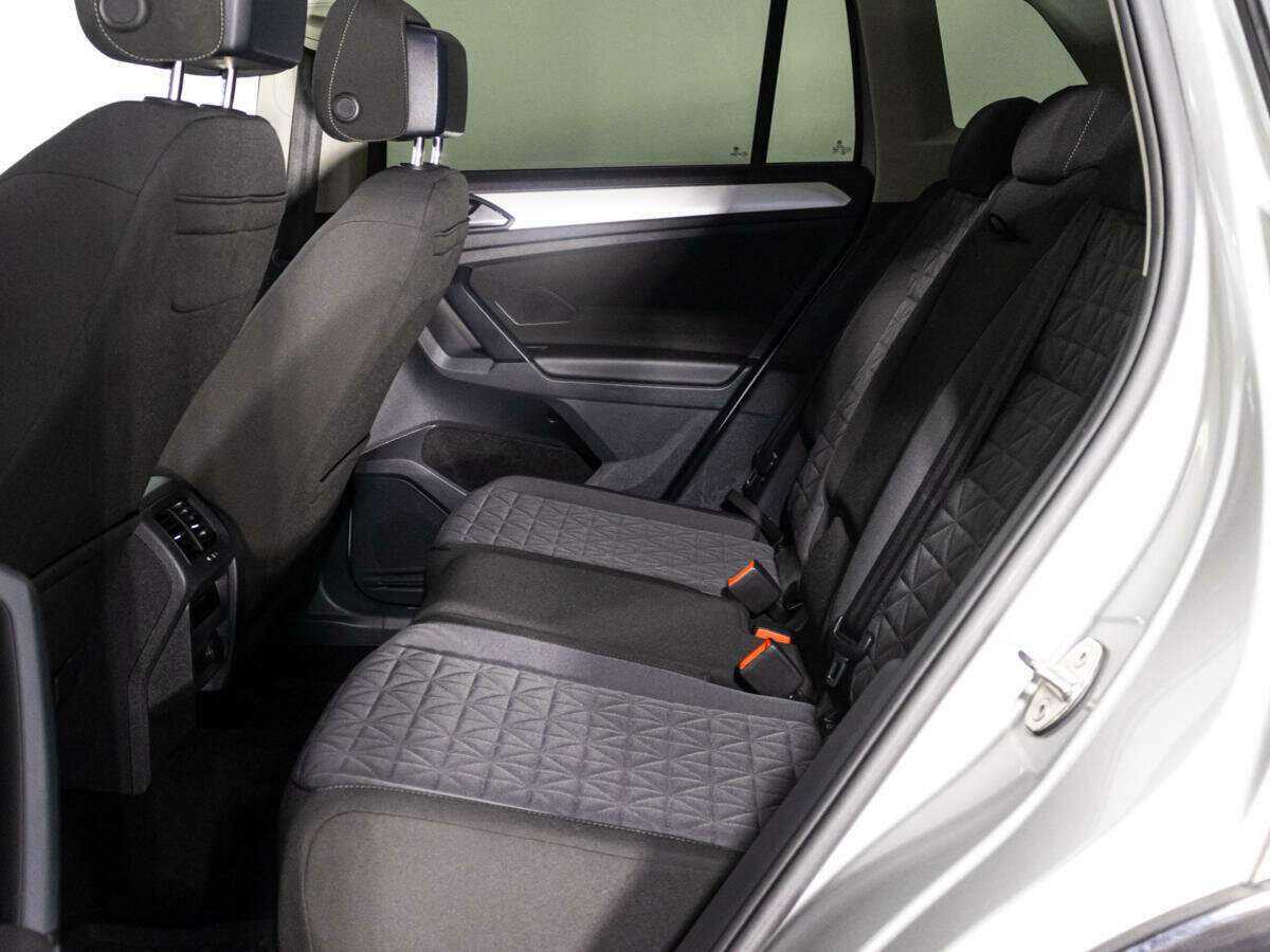 Купить Volkswagen Tiguan, 2021, 83 175 км.. Фото: #9