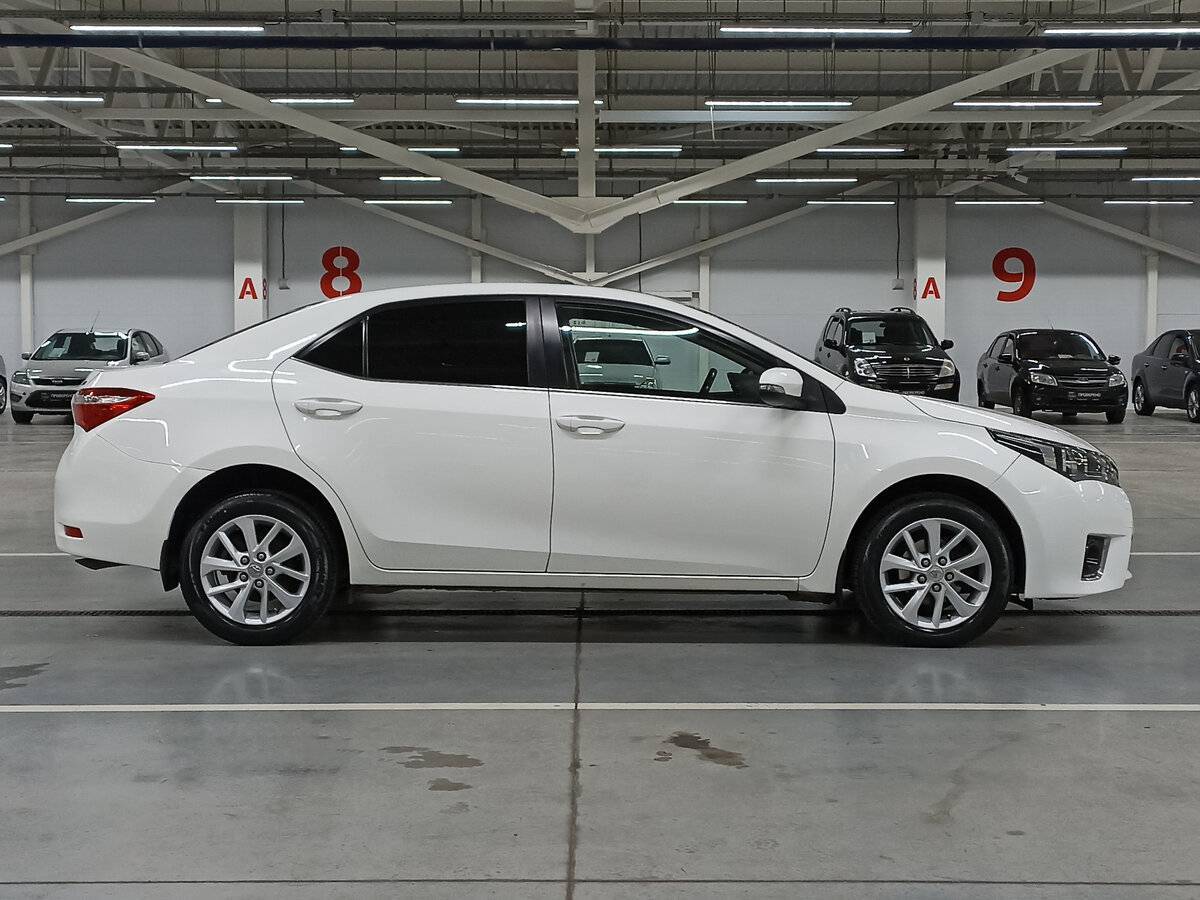 Купить Toyota Corolla, 2013, 190 001 км.. Фото: #3