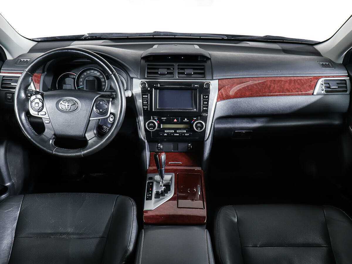 Купить Toyota Camry, 2014, 121 200 км.. Фото: #10