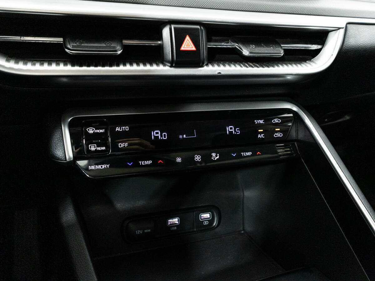 Купить Kia K5, 2021, 77 321 км.. Фото: #16