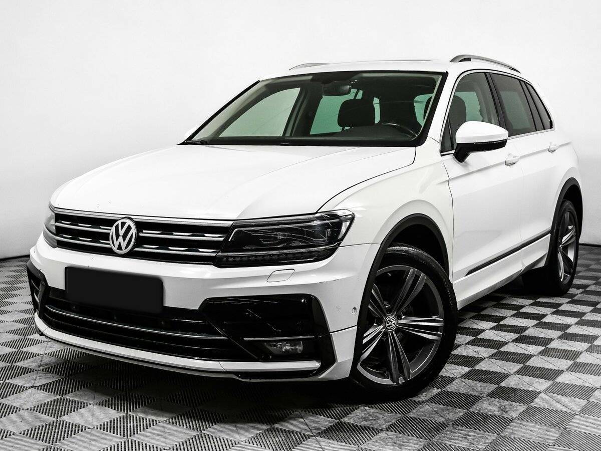 Купить Volkswagen Tiguan, 2018, 99 200 км.. Посмотреть фото