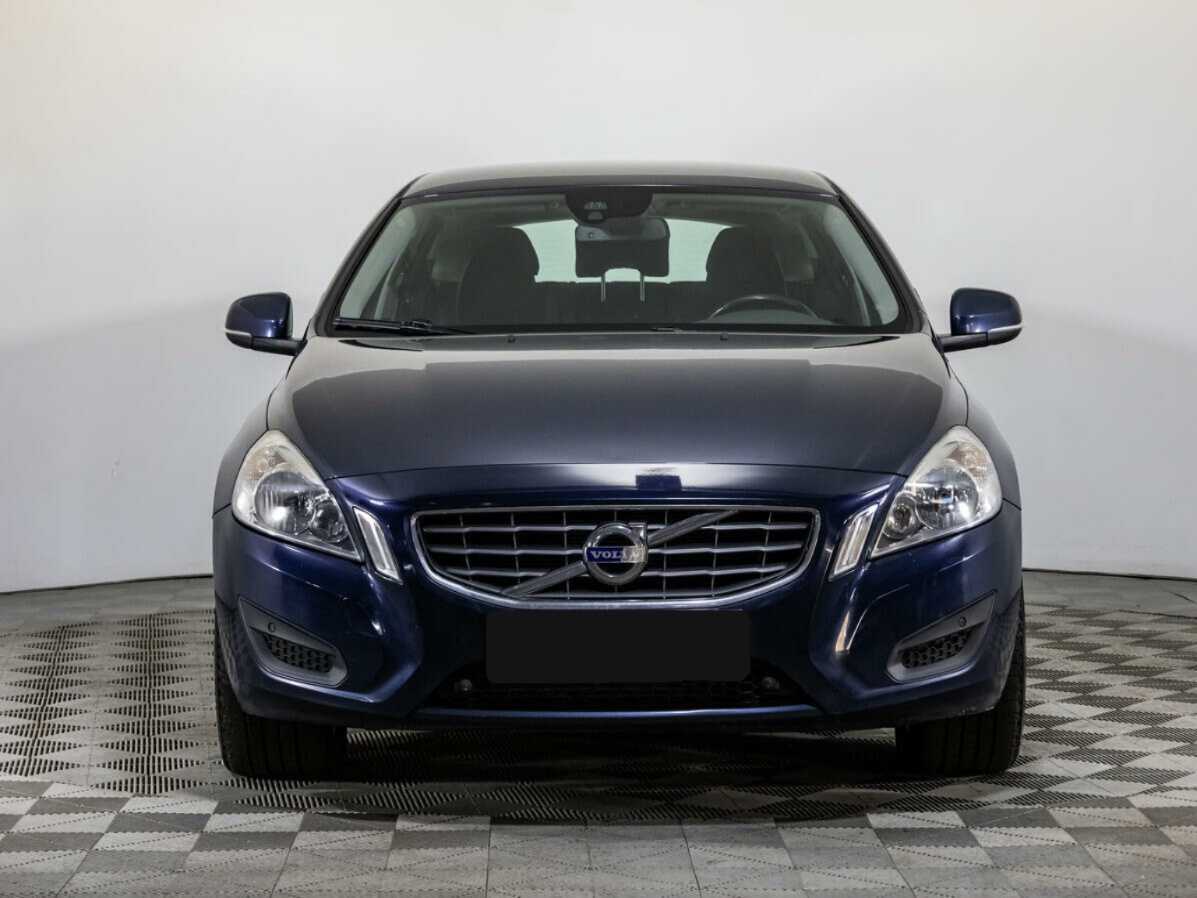 Купить Volvo V60, 2012, 147 566 км.. Фото: #1