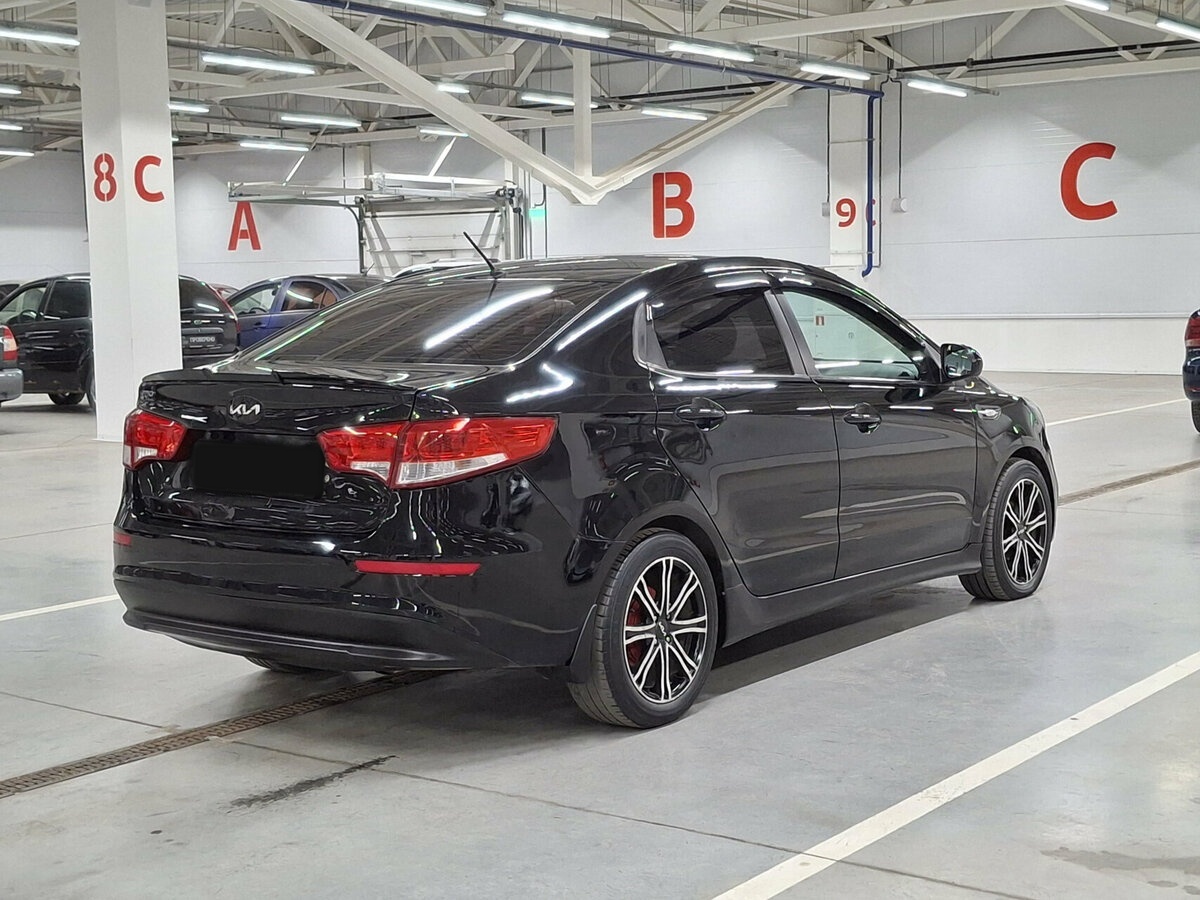 Купить Kia Rio, 2016, 179 131 км.. Фото: #4