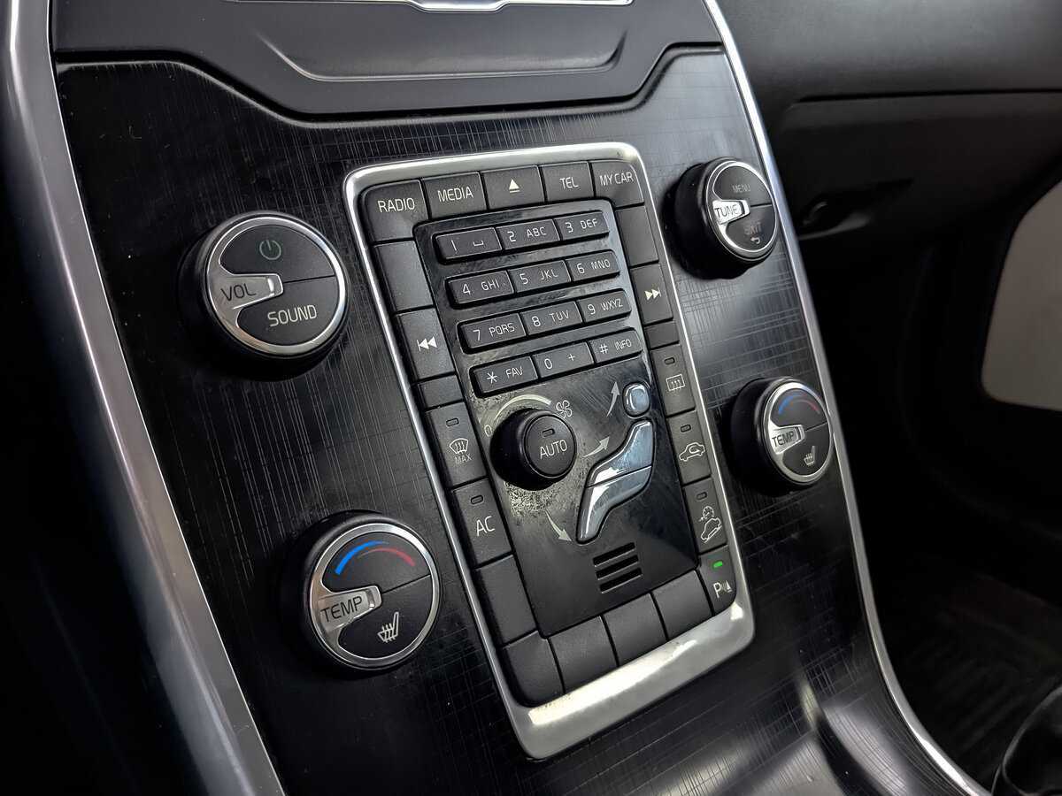 Купить Volvo XC70, 2012, 327 476 км.. Фото: #16