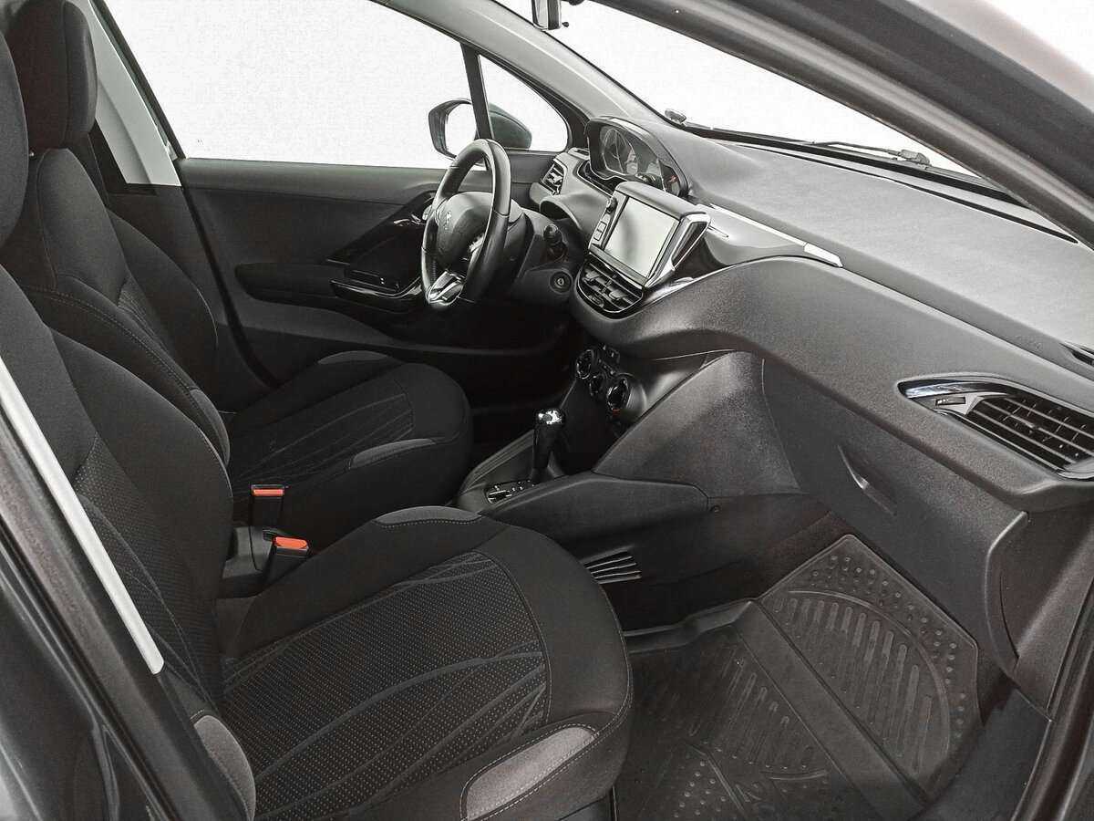 Купить Peugeot 208, 2013, 108 259 км.. Фото: #8