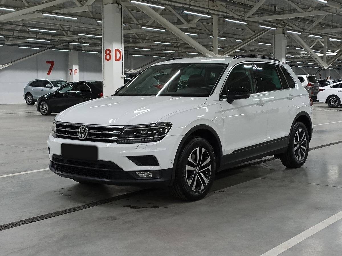 Купить Volkswagen Tiguan, 2020, 21 395 км.. Посмотреть фото