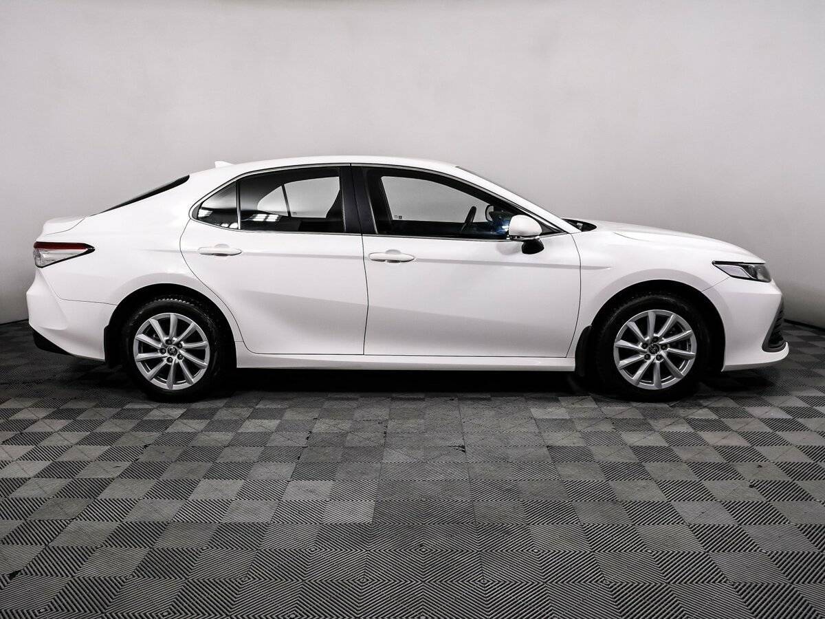 Купить Toyota Camry, 2021, 19 125 км.. Фото: #3