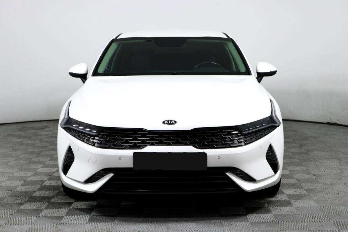 Купить Kia K5, 2021, 75 000 км.. Фото: #1