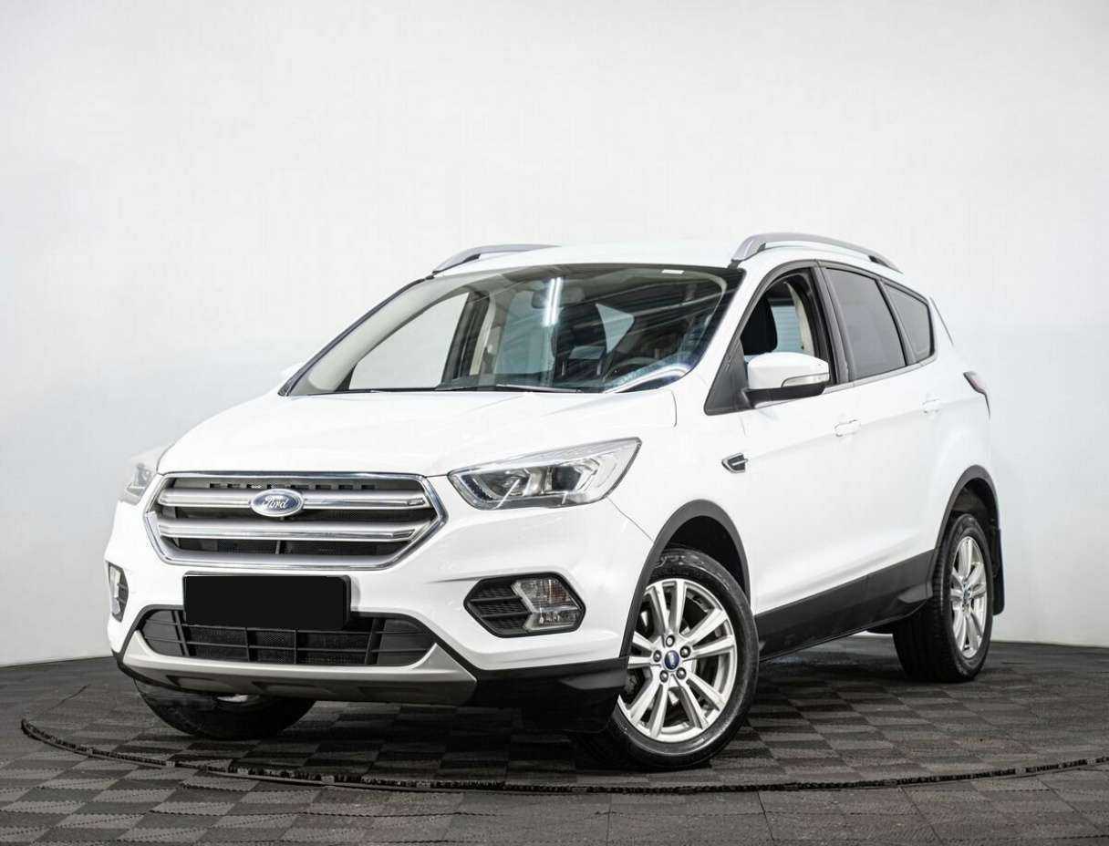 Купить Ford Kuga, 2017, 132 800 км.. Посмотреть фото