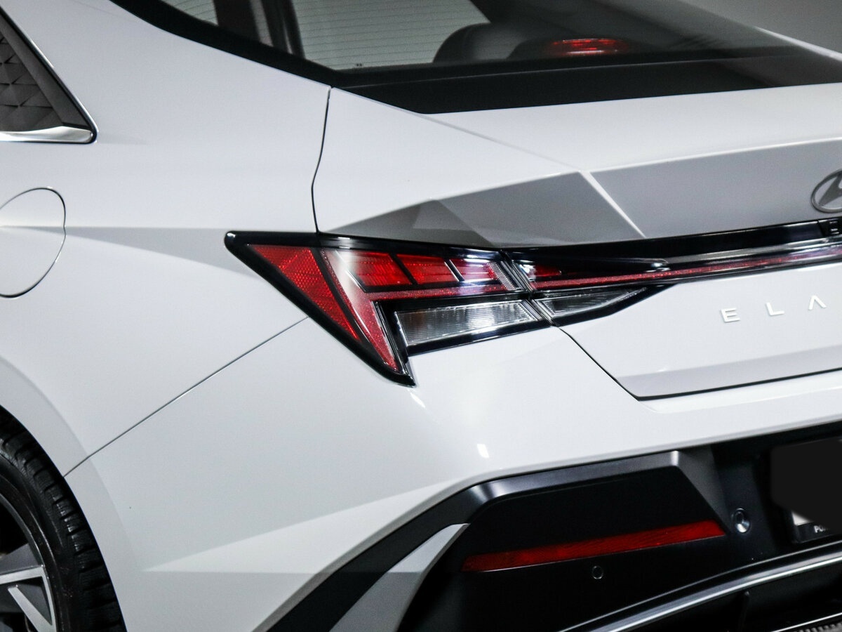 Купить Hyundai Elantra, 2023, 7 800 км.. Фото: #14