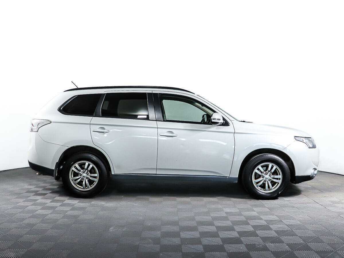 Купить Mitsubishi Outlander, 2013, 200 538 км.. Фото: #2