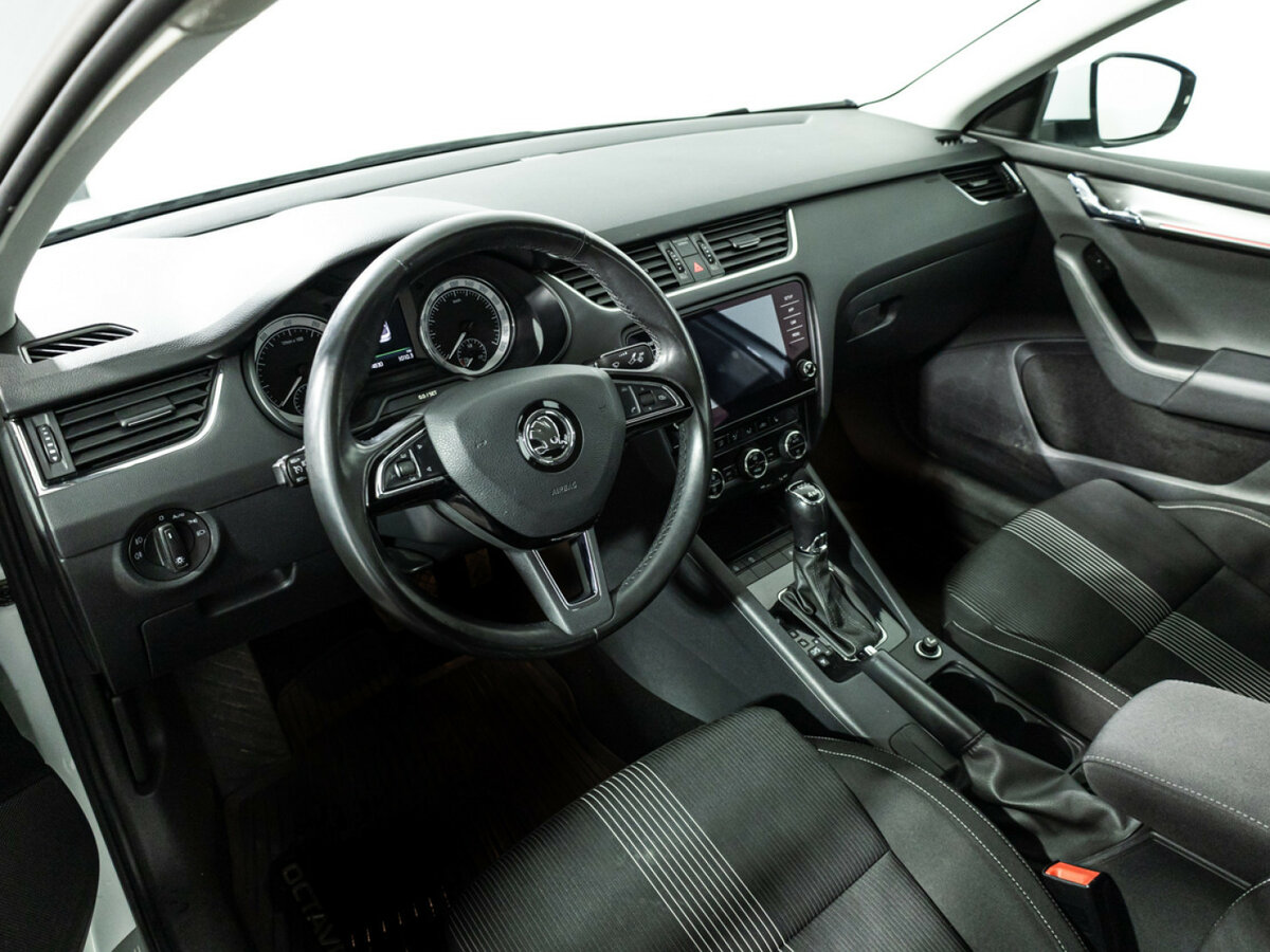 Купить Skoda Octavia, 2017, 94 828 км.. Фото: #10